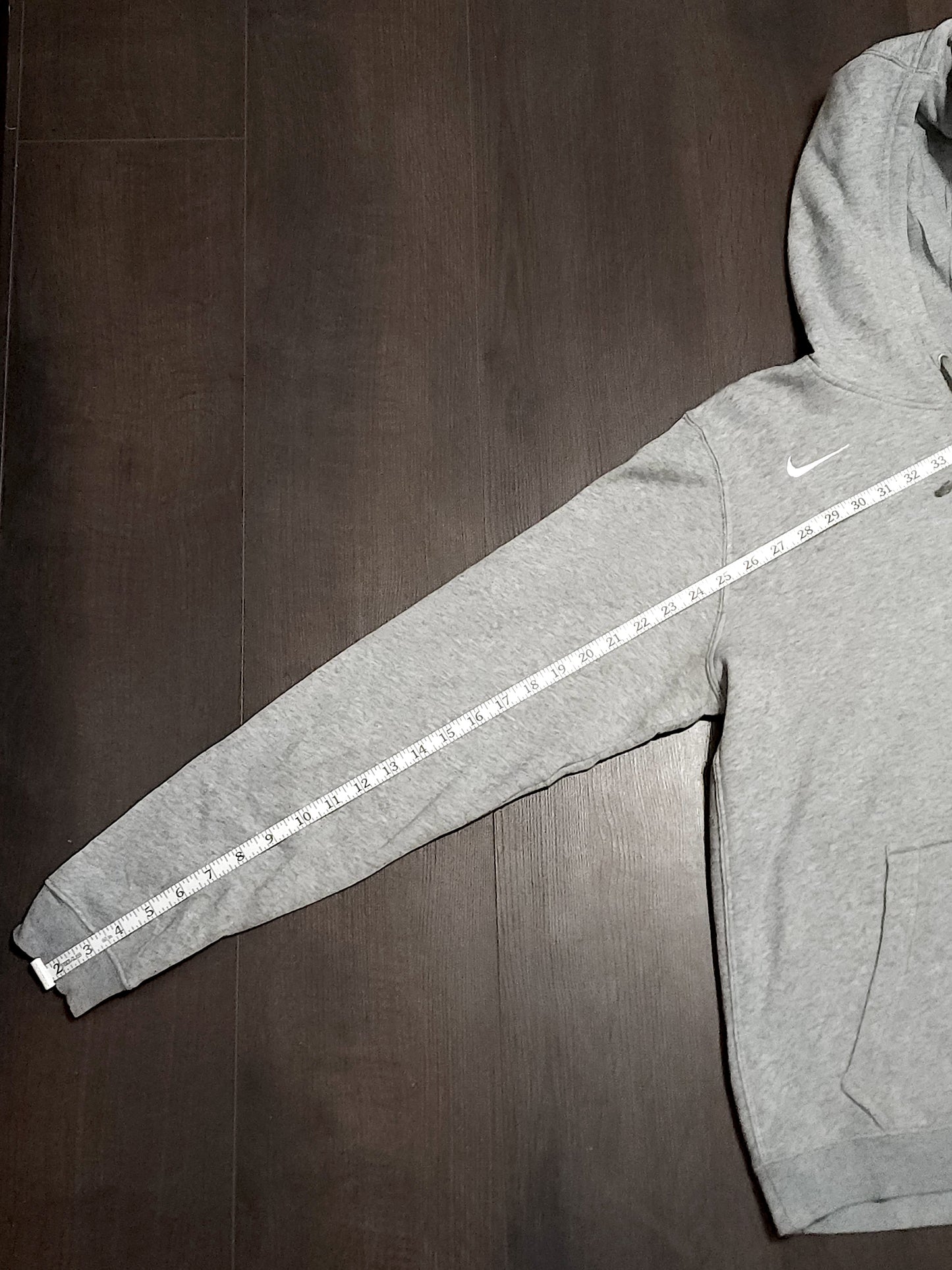 Nike Plain Small Logo Hoodie