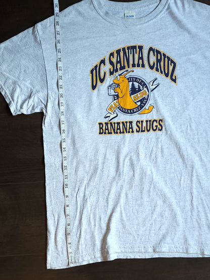 Vintage UC Santa Cruz Banana Slugs Tee 1997 PULP FICTION Movie T-Shirt