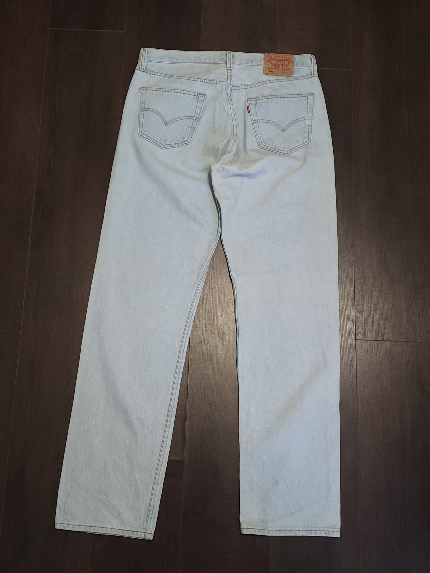 Vintage Levi's 501 W36 L34 Button Fly Straight Fit Jeans