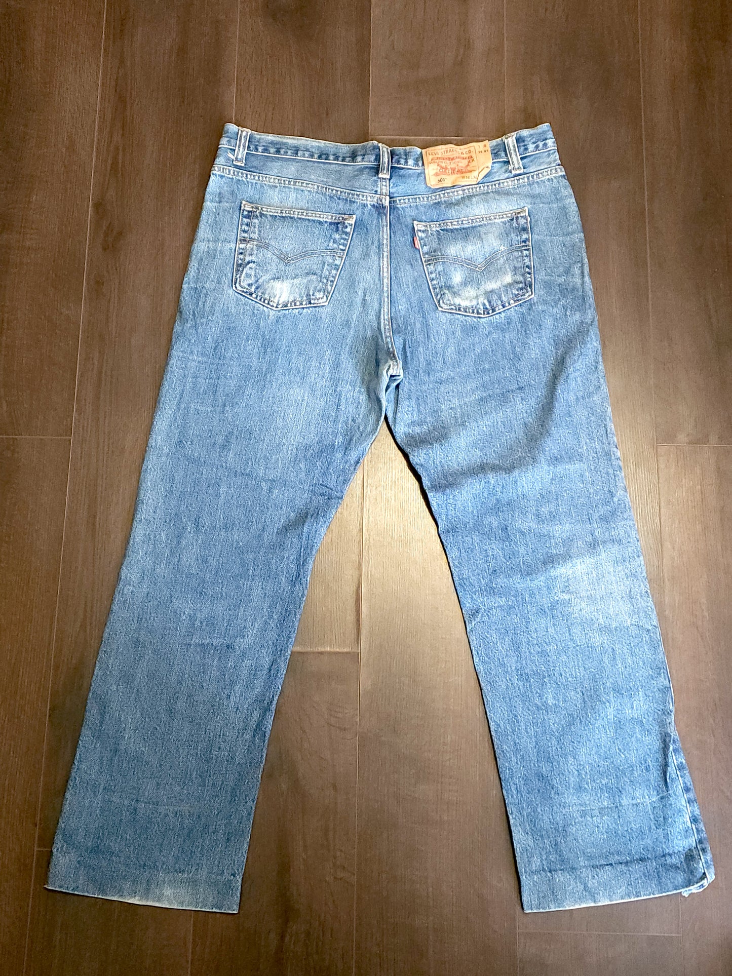 Vintage Levi’s 501 Straight Button Jeans W38 L36