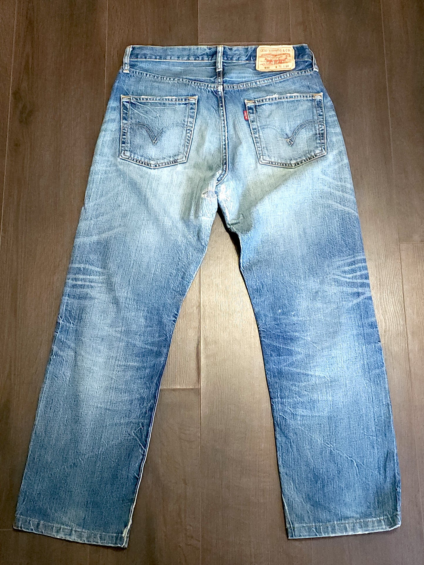 Vintage Levi’s 04501-0211 Straight Button Jeans W30 L33