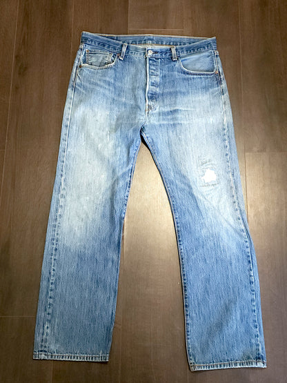 Vintage Levi’s 501 Straight Button Jeans W36 L32