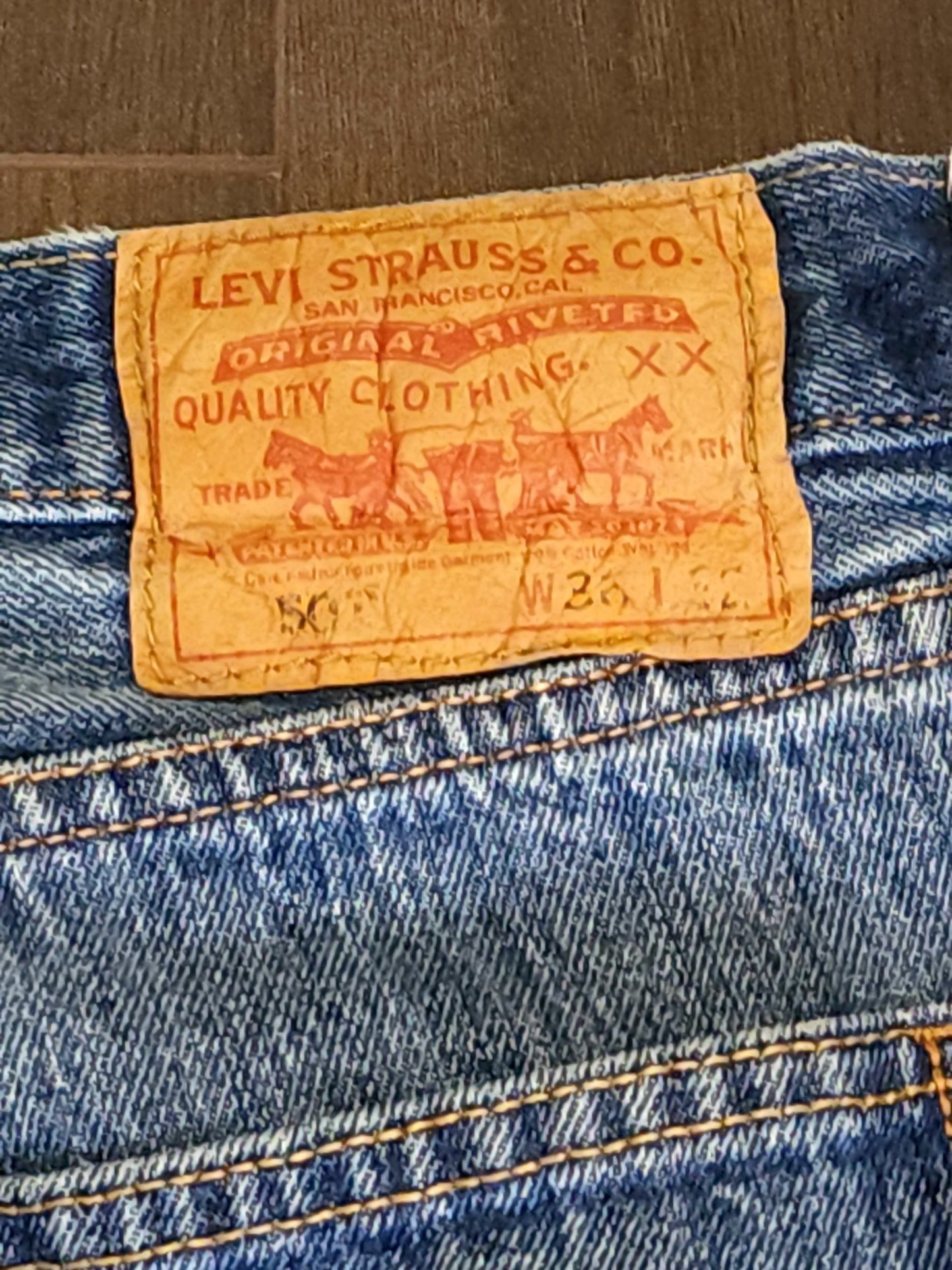 Vintage Levi’s 501 Straight Button Jeans W36 L32