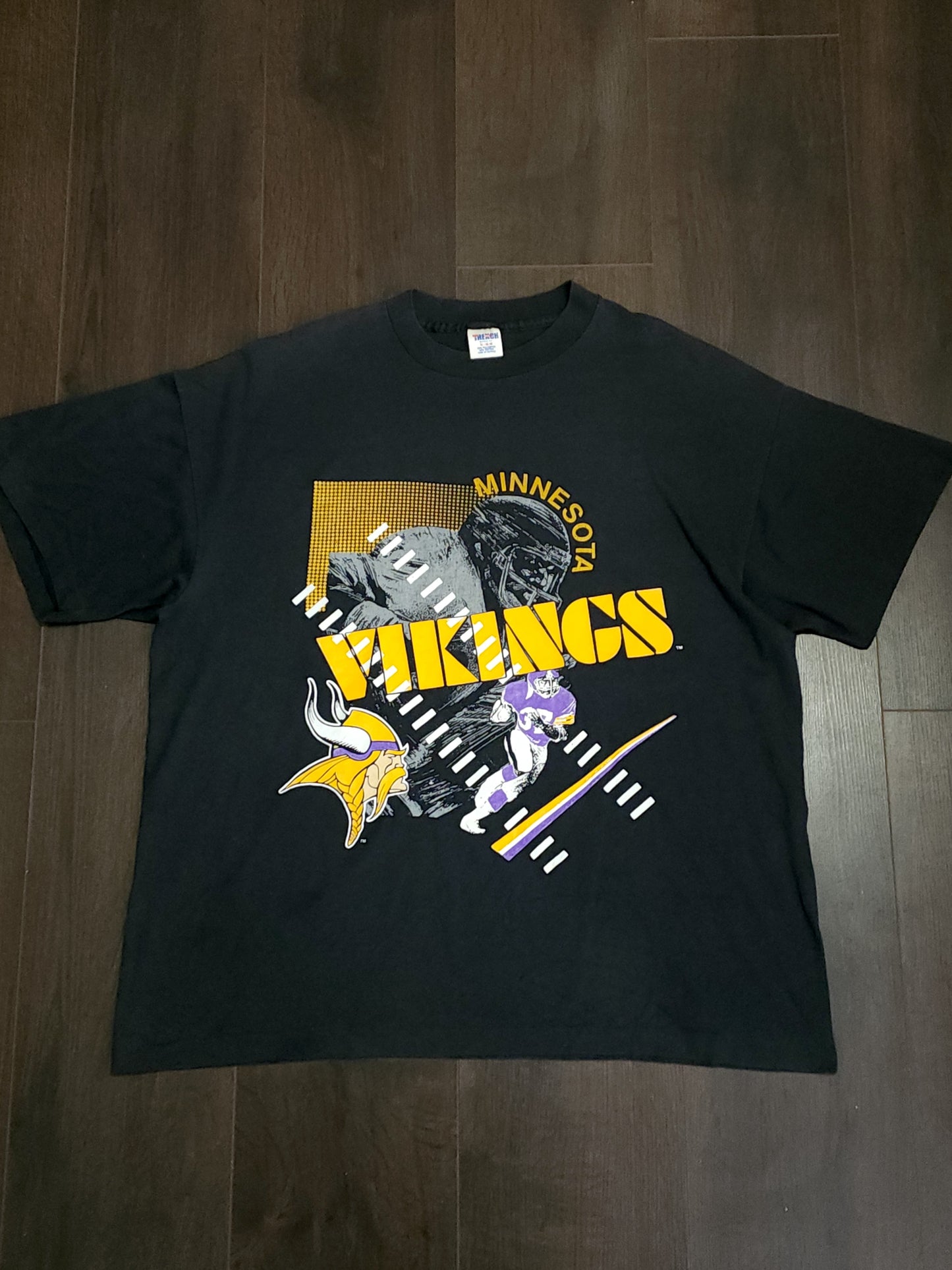 Vintage 90's Minnesota Vikings NFL T-Shirt