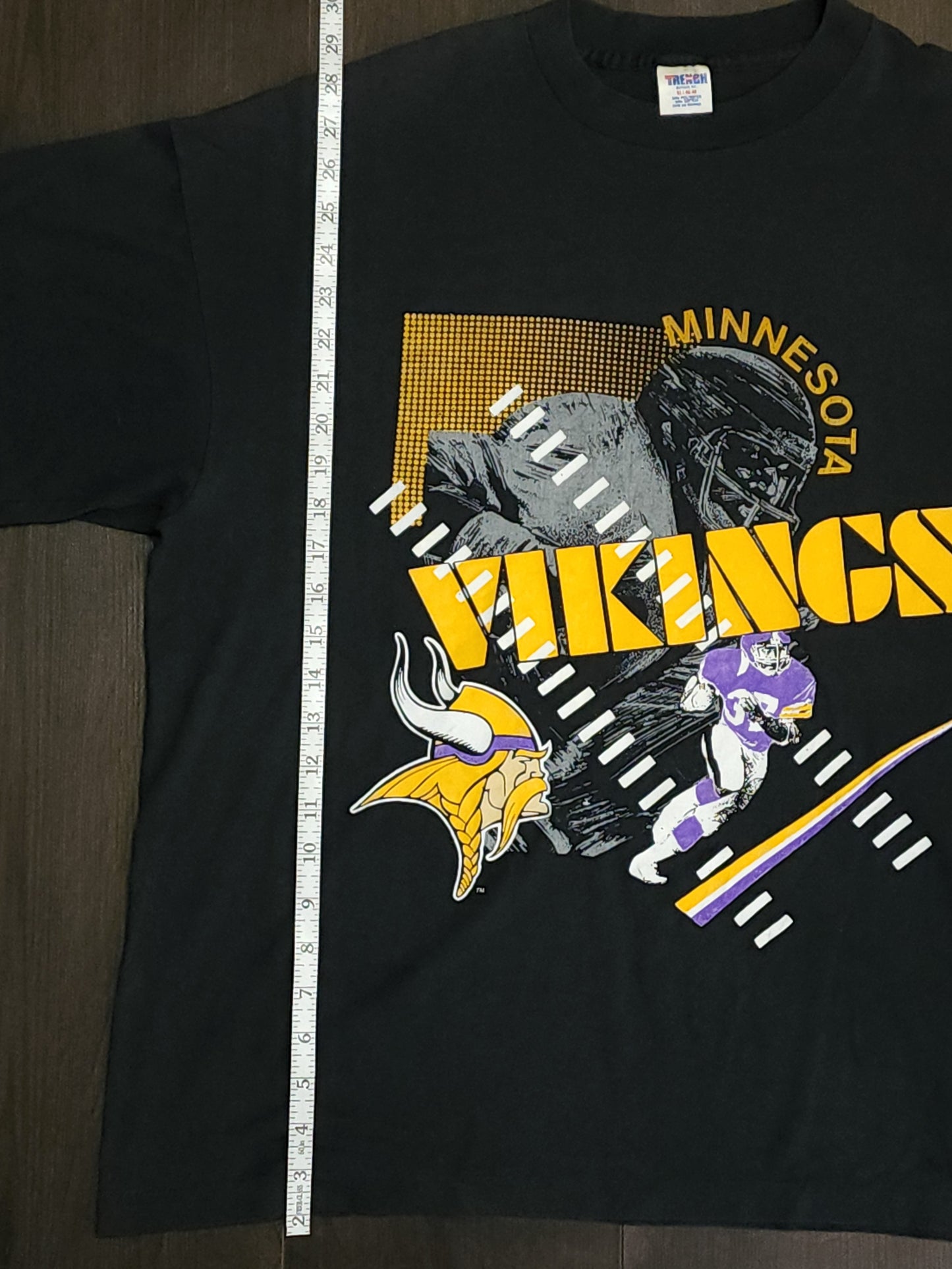 Vintage 90's Minnesota Vikings NFL T-Shirt