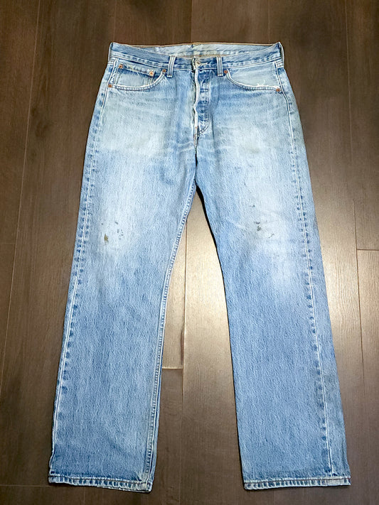 Vintage Levi’s 501  Straight Button Jeans W32 L30