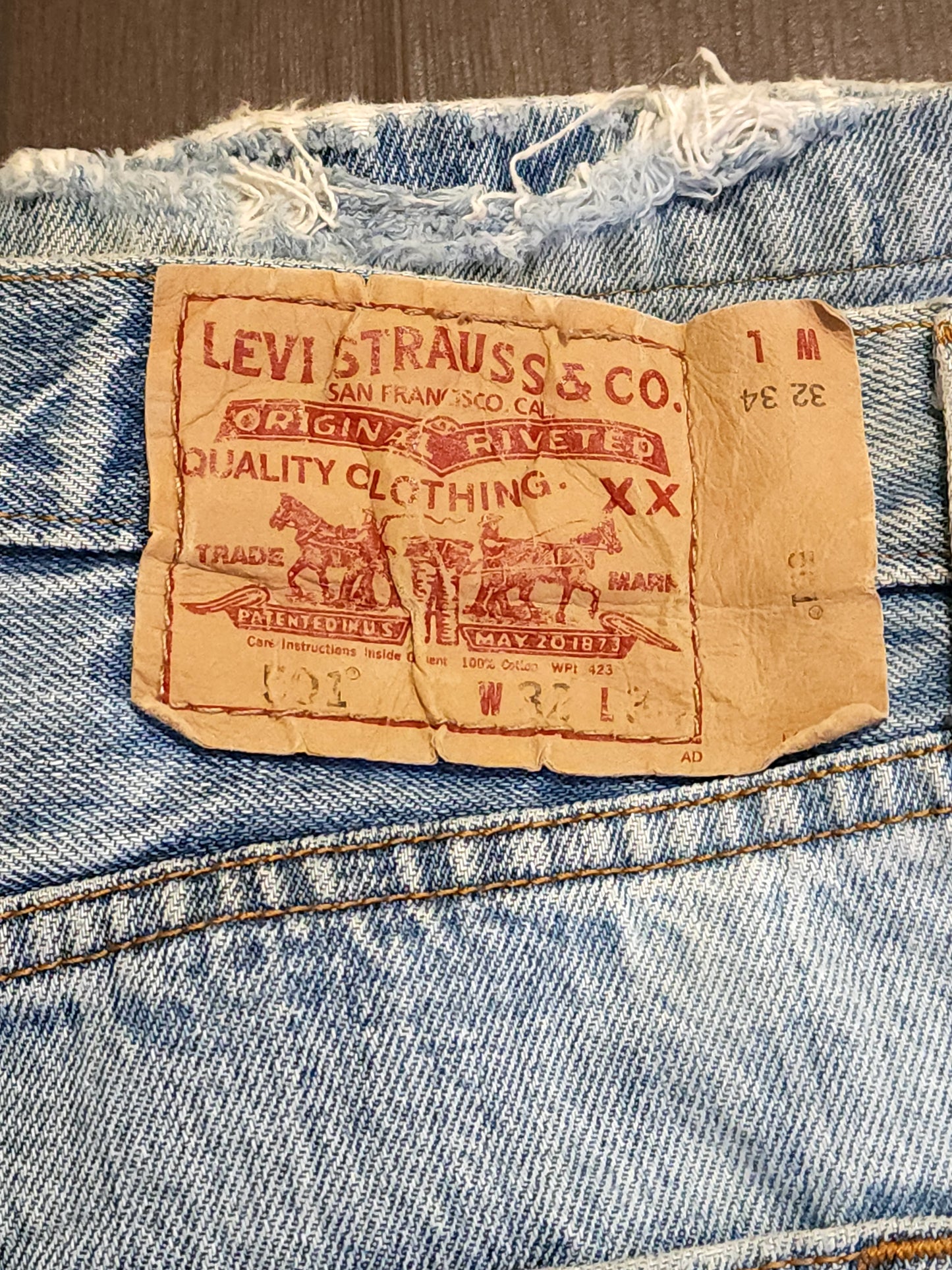 Vintage Levi’s 501 Straight Button Jeans W32 L34