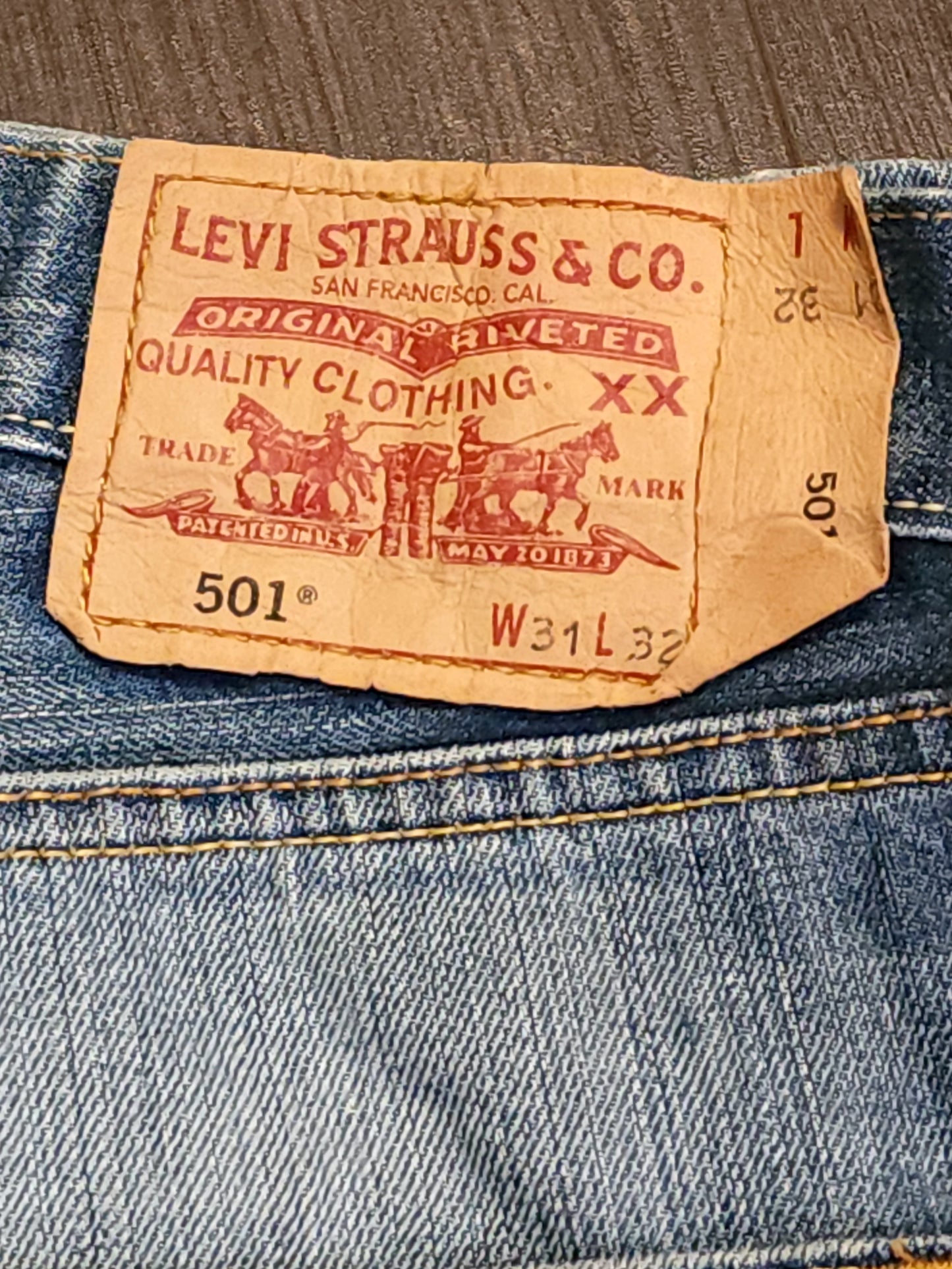 Vintage Levi’s 501 Straight Button Jeans W31 L32